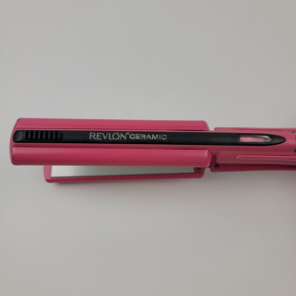 Revlon Ceramic Flat Iron Hair Straightener Pink Adjustable Heat 30 Settings